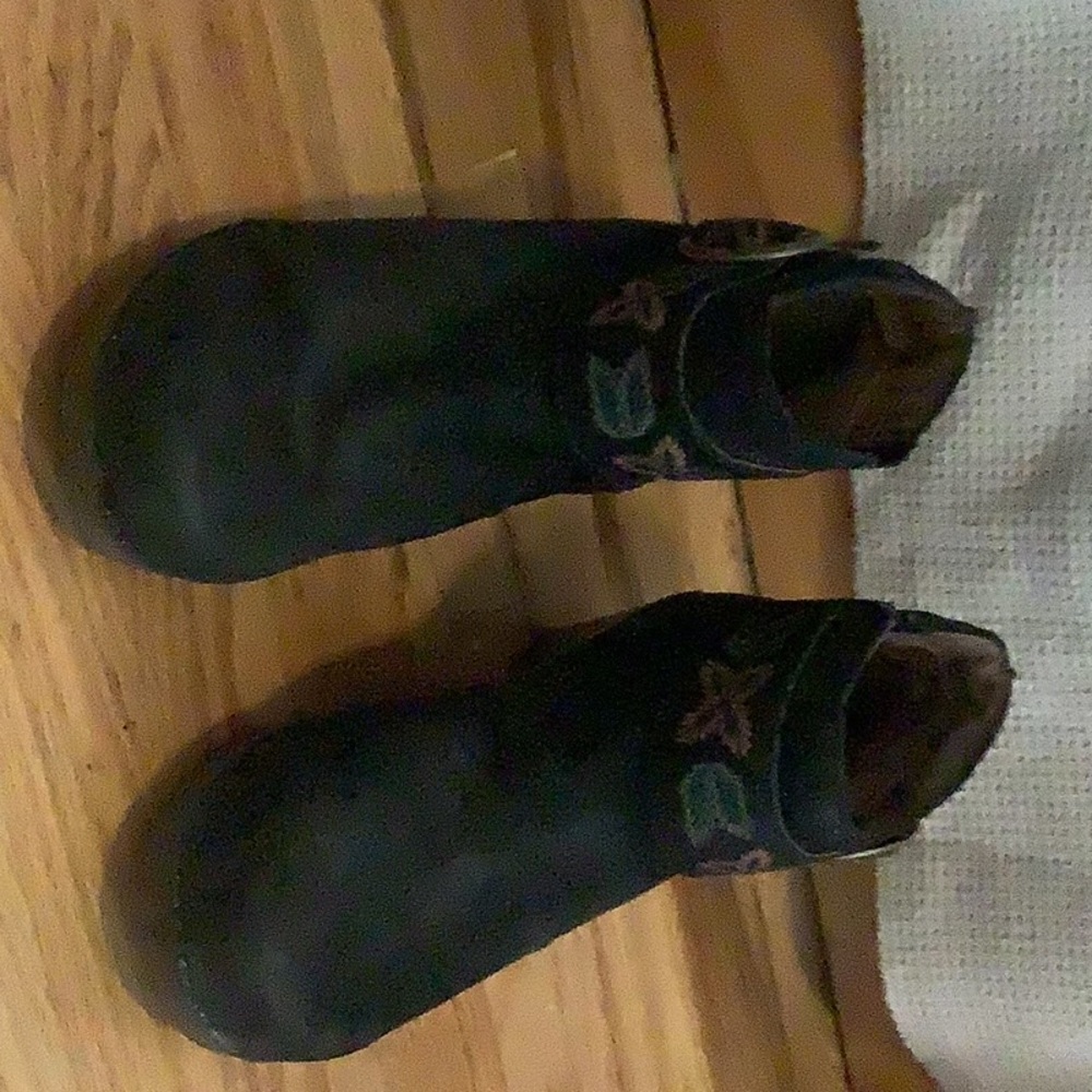 Dansko ankle boots size 40